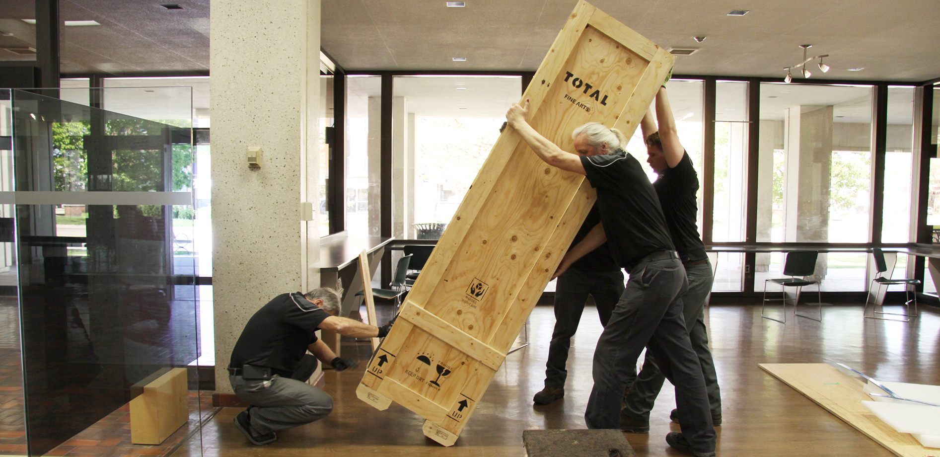 Partner-with-Us-for-Exceptional-Art-Handling